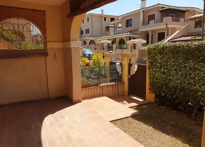 Casa Cannugia By La Via Del Mare Viaggi E Vacanze 度假居 *